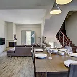 Aurora 度假居